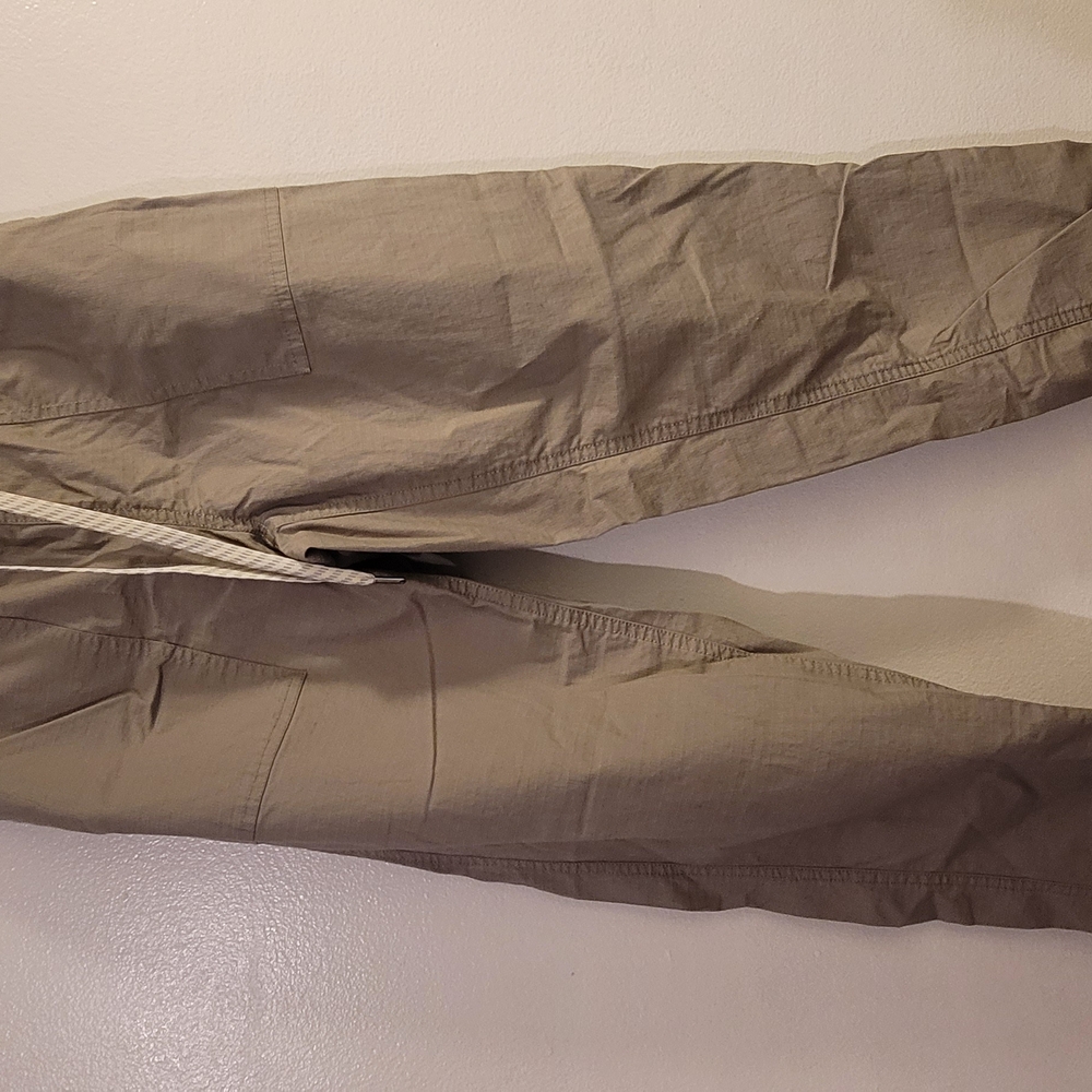 Wonan's Tan Pants